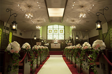 表参道、青山学院大学内にある伝統ある結婚式が叶う本物の教会